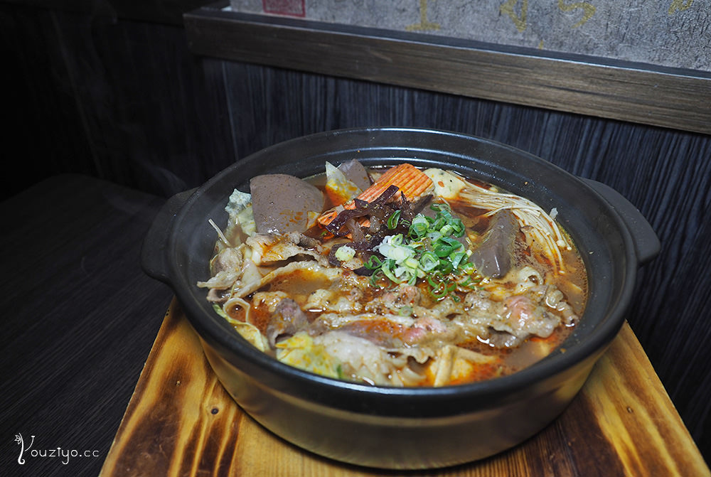 邱記麻辣食堂 正宗重慶麻辣湯頭 一個人也能獨享︱北醫商圈美食麻辣鍋
