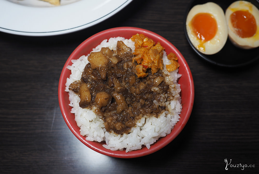 邱記麻辣食堂 正宗重慶麻辣湯頭 一個人也能獨享︱北醫商圈美食麻辣鍋