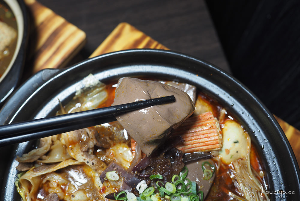 邱記麻辣食堂 正宗重慶麻辣湯頭 一個人也能獨享︱北醫商圈美食麻辣鍋